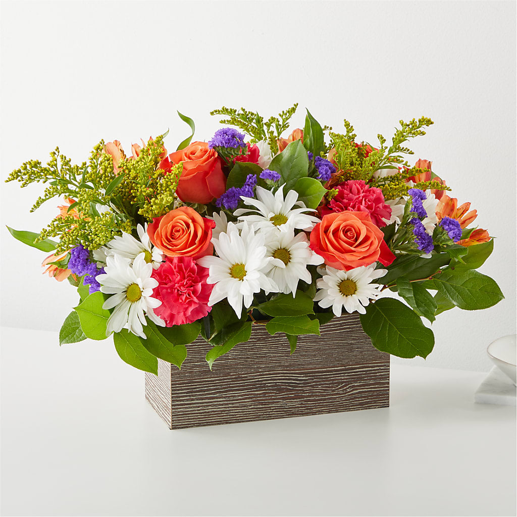 Oopsie Daisy Box Bouquet – Flowers By Diane, Bridgewater MA