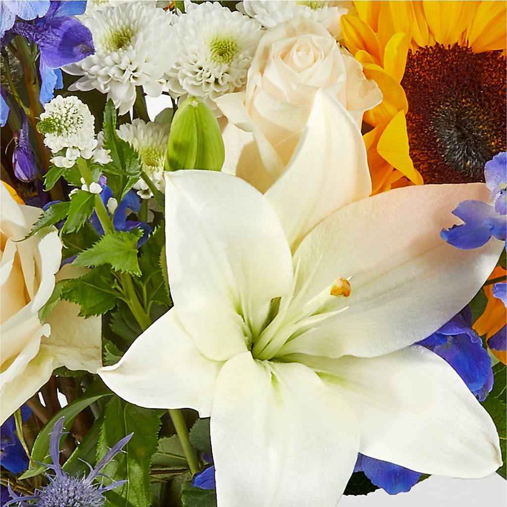 Wonderfully Sunny Bouquet –  Flowers By Diane, Bridgewater MA